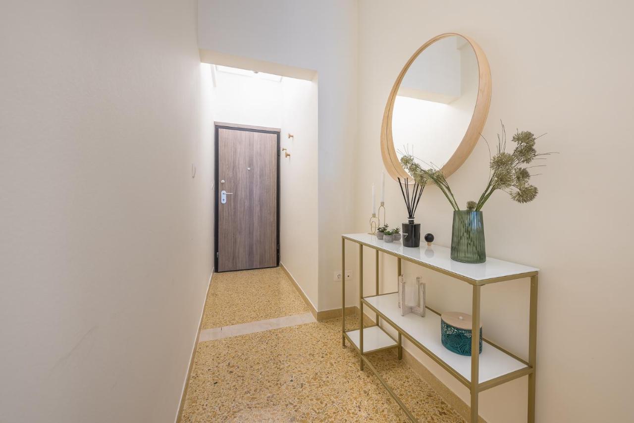 The "Warm" Apartment Athens Luaran gambar
