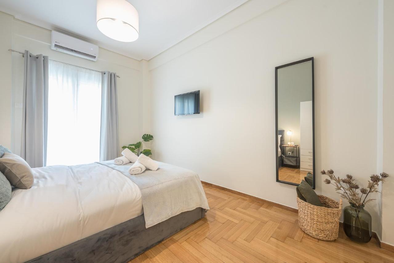 The "Warm" Apartment Athens Luaran gambar